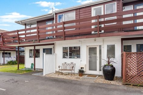 Photo of property in 8f3- Tawai Street, Trentham, Upper Hutt, 5018