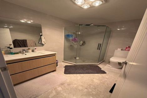 Photo of property in 309 Don Buck Road, Massey, Auckland, 0614