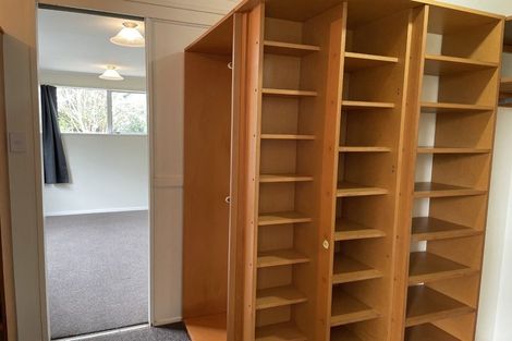 Photo of property in 38 Somerset Crescent, Highbury, Palmerston North, 4412