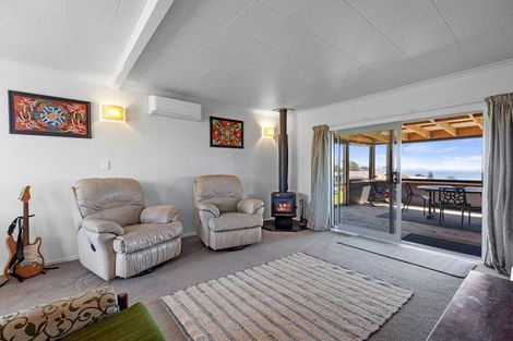 Photo of property in 21 Whenuariri Place, Maketu, 3189