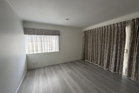 Photo of property in 34 Millhouse Drive, Northpark, Auckland, 2013