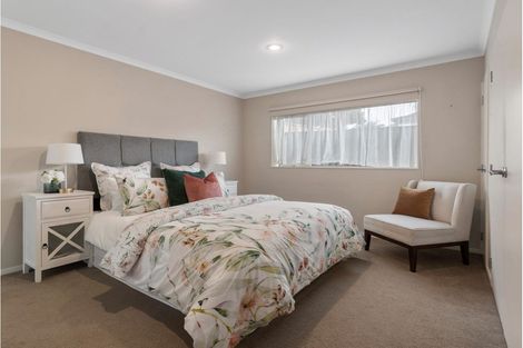 Photo of property in 13a Poto Street, Te Atatu South, Auckland, 0610