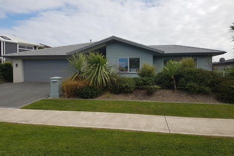 Photo of property in 56 Resolution Drive, Whitby, Porirua, 5024