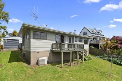 Photo of property in 102 Amanda Avenue, Dinsdale, Hamilton, 3204