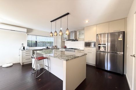 Photo of property in 46 Bur Oak Terrace, Schnapper Rock, Auckland, 0632