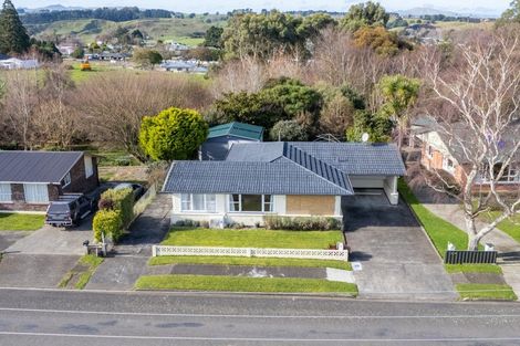 Photo of property in 82 Guy Street, Dannevirke, 4930