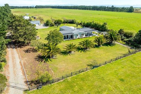 Photo of property in 2/442 Glasseys Road, Southbridge, 7682