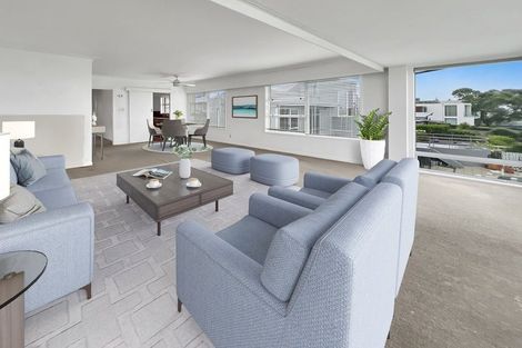 Photo of property in 3/64 Seacliffe Avenue, Belmont, Auckland, 0622