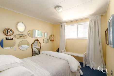 Photo of property in 42 Karewa Parade, Papamoa Beach, Papamoa, 3118