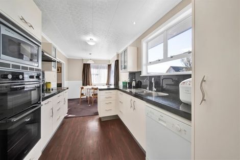 Photo of property in 8 Maire Street, Hawera, 4610