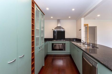 Photo of property in 34 Danica Esplanade, Te Atatu Peninsula, Auckland, 0610