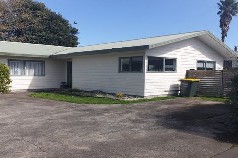 Photo of property in 4c Owens Road, Waiuku, 2123