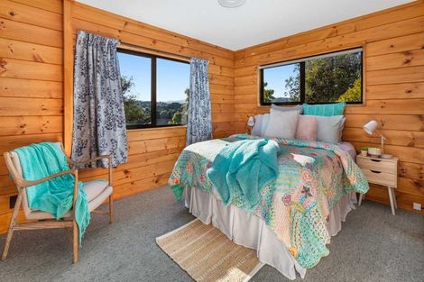 Photo of property in 8 Shackle Lane, Whitby, Porirua, 5024