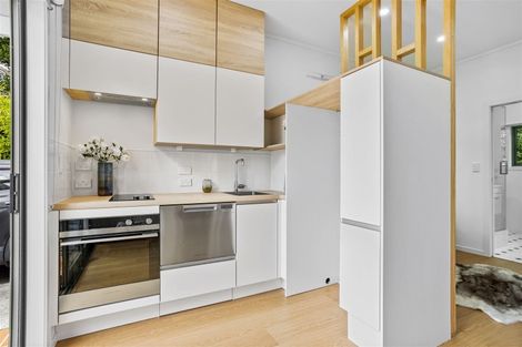 Photo of property in 60a Kaurilands Road, Titirangi, Auckland, 0604