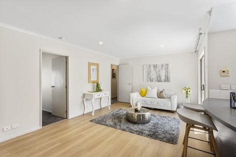 Photo of property in 13 Denim Place, Albany, Auckland, 0632