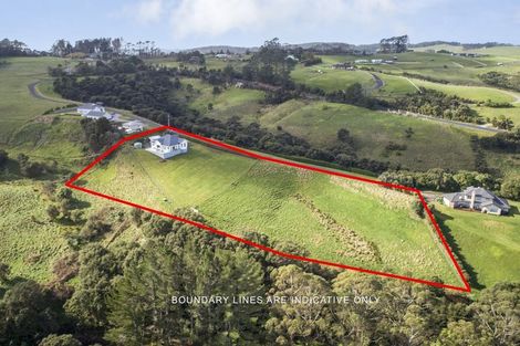 Photo of property in 616c Peak Road, Helensville, 0875