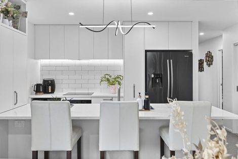 Photo of property in 12 Guthrie Street, Lake Hawea, 9382