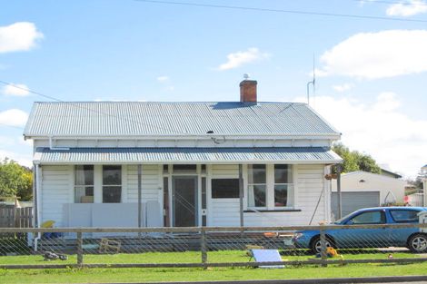 Photo of property in 22 Ross Street, Marton, 4710