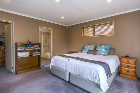 Photo of property in 16 Camleigh Close, Kaiapoi, 7630