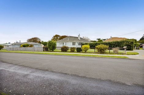 Photo of property in 14 Essex Street, Stratford, 4332