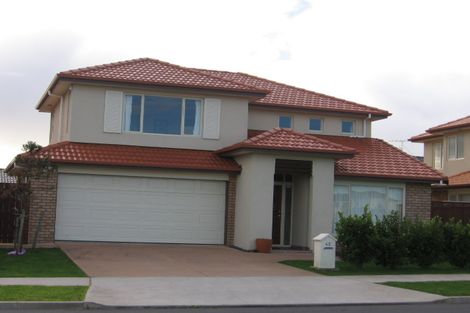 Photo of property in 42 Cyril French Drive, Flat Bush, Auckland, 2016