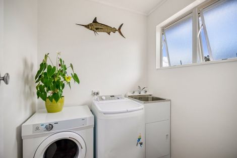 Photo of property in 33 Kohe Street, Parahaki, Whangarei, 0112