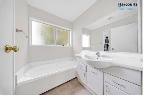 Photo of property in 15 Kindergarten Drive, Conifer Grove, Takanini, 2112