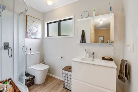 Photo of property in 414 Kaipara Coast Highway, Helensville, Kaukapakapa, 0871