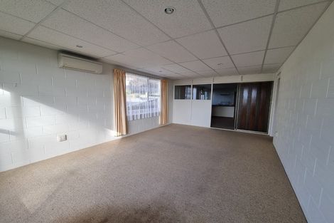 Photo of property in 7 Patchett Place, Cashmere, Christchurch, 8022