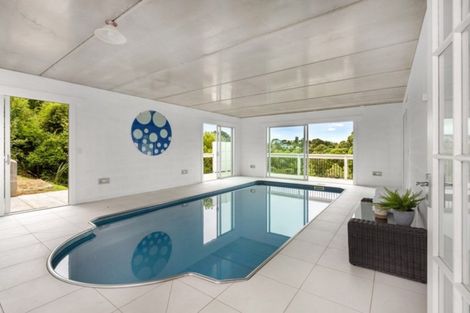Photo of property in 24 Point Street, Raglan, 3225