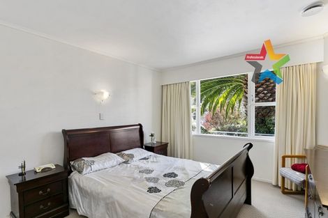 Photo of property in 15 Khouri Avenue, Karori, Wellington, 6012