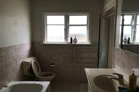 Photo of property in 27 Taylors Avenue, Bryndwr, Christchurch, 8052