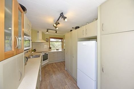 Photo of property in 2 Worsleys Road, Cracroft, Christchurch, 8025