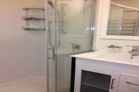 Photo of property in 8 Kopiko Way, Brooklyn, Wellington, 6021