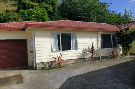 Photo of property in 8f2- Tulsa Grove, Totara Park, Upper Hutt, 5018