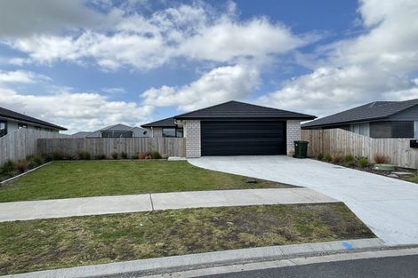 Photo of property in 5 Kapiakauri Road, One Tree Point, 0118