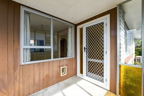 Photo of property in 17a Hamlet Street, Stratford, 4332