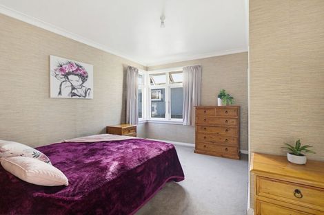 Photo of property in 32 Botanical Road, Takaro, Palmerston North, 4412
