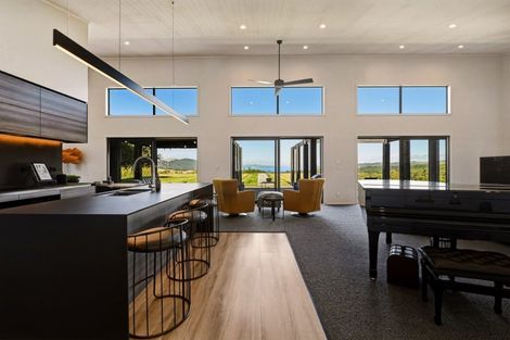 Photo of property in 122 Hitiri Road, Kinloch, Taupo, 3377