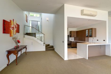 Photo of property in 10b Olivers Place, Queenstown, 9300