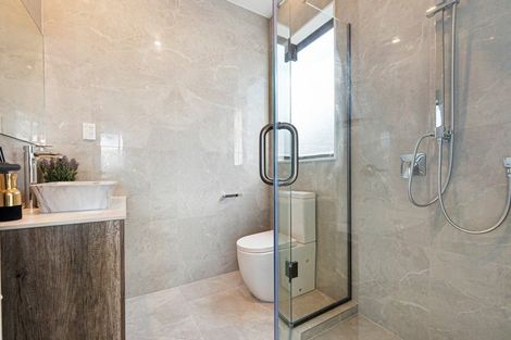 Photo of property in 6 Pineview Drive, Rosehill, 2113