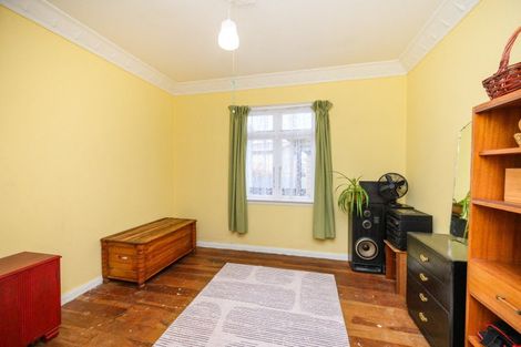 Photo of property in 23 Jenks Street, Foxton, 4814