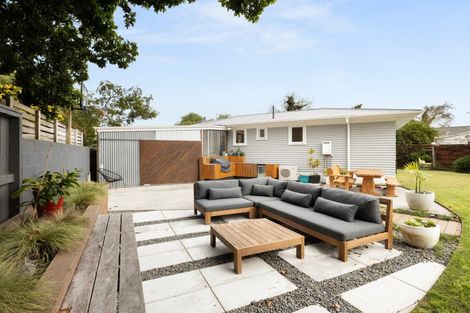 Photo of property in 3 Seamer Place, St Andrews, Hamilton, 3200
