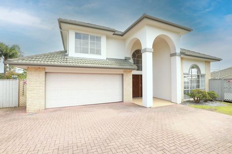 Photo of property in 29 Heyington Way, East Tamaki Heights, Auckland, 2016