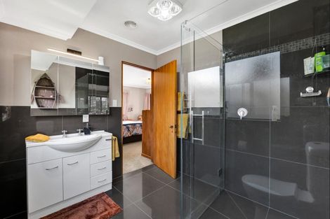 Photo of property in 86d Barrett Road, Whalers Gate, New Plymouth, 4310
