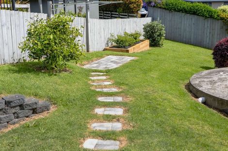 Photo of property in 16 Midgard Road, Coopers Beach, 0420