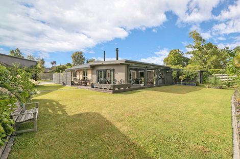 Photo of property in 23 Applemoors Way, Riverhead, 0820