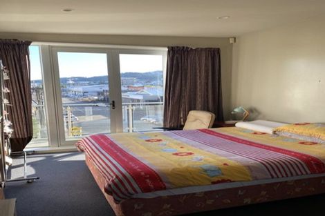 Photo of property in 41u6 Home Street, Mount Victoria, Wellington, 6011