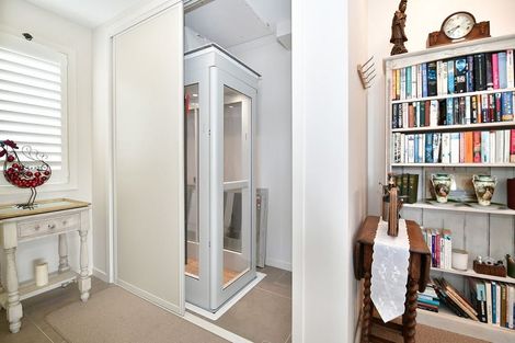 Photo of property in 37 Landmark Terrace, Orewa, 0931