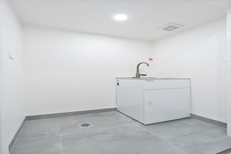 Photo of property in 62b Triangle Road, Massey, Auckland, 0614
